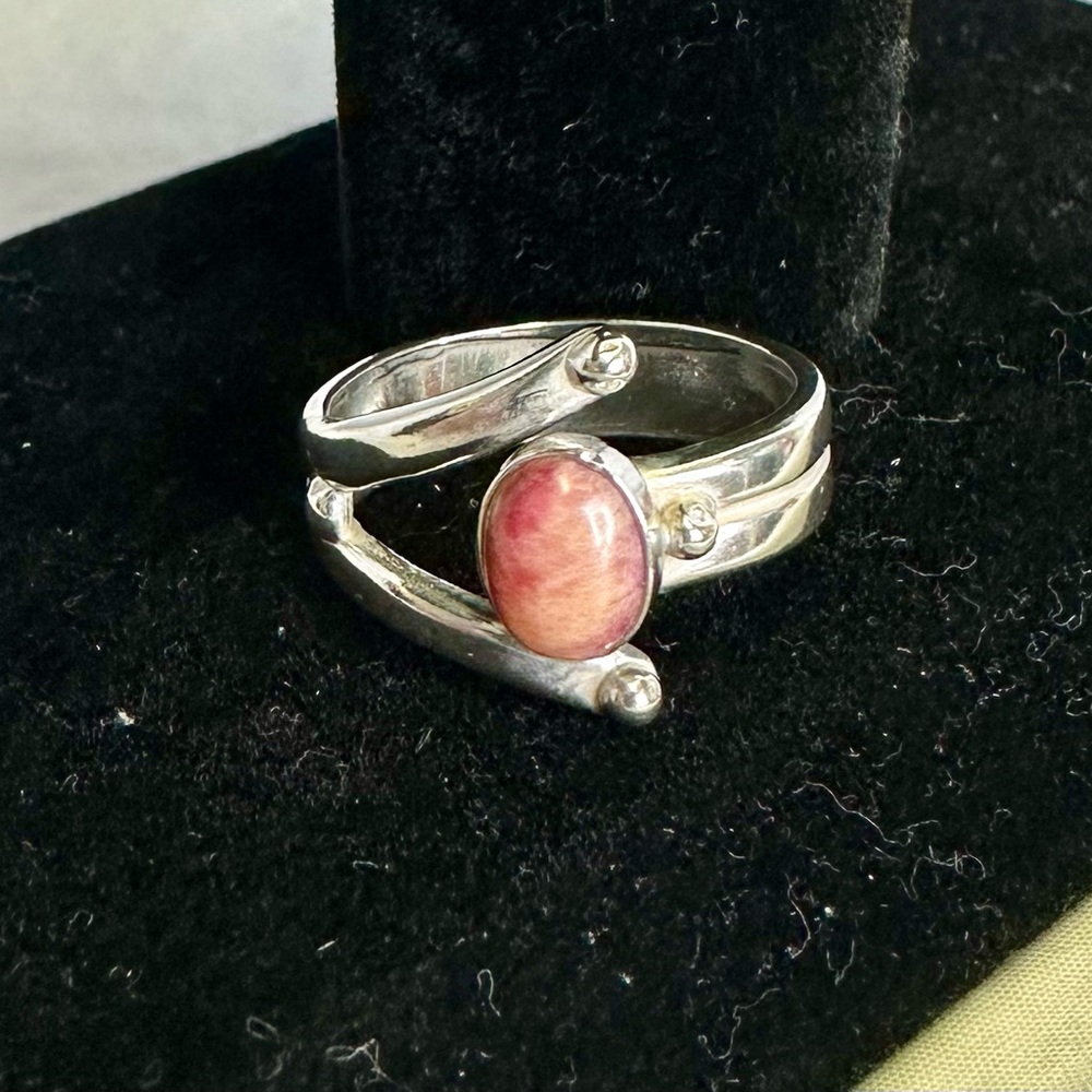 Tom Lewis Navajo Sterling Silver Pink Orange Spiny Oyster Adjustable Ring